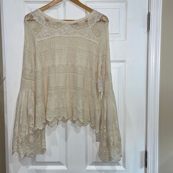 SOLD Free People Once Upon a Time Crochet Top - Picture 3 of 7